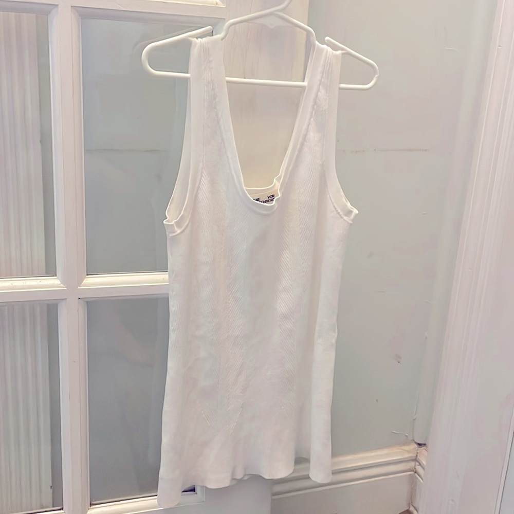 Diane Von Furstenberg knit sleeveless top